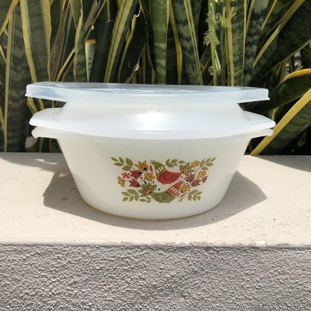 Arcopal French Hen Milk Glass Round Casserole Dish Floral Patterned Lid Vintage